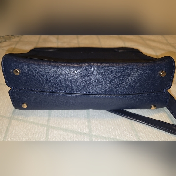 🤑Sale🤑 Kate Spade Medium Crossbody - Picture 5 of 11